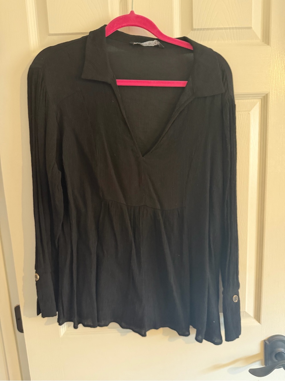 Zara Black Long-Sleeve V-Neck Collared Tunic